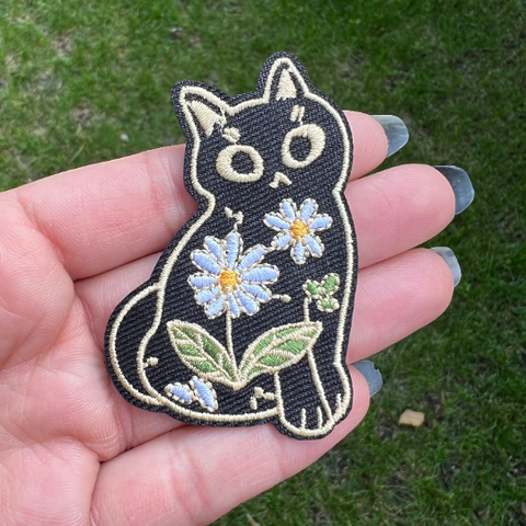 1pc Cat with Flowers Patch / Iron On Patches Appliques (With Glue Back) / Animal (P8)